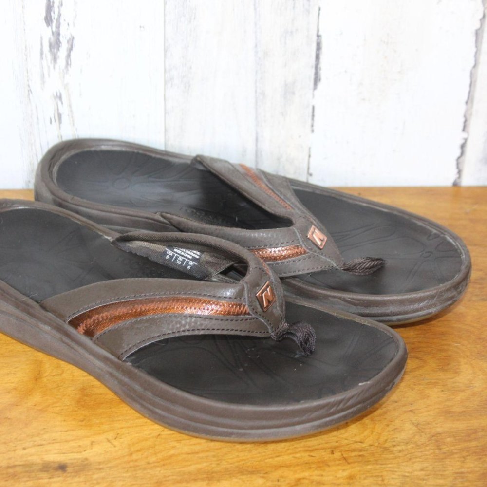 New Balance Rock & Tone 8 Flip Flops Sandals